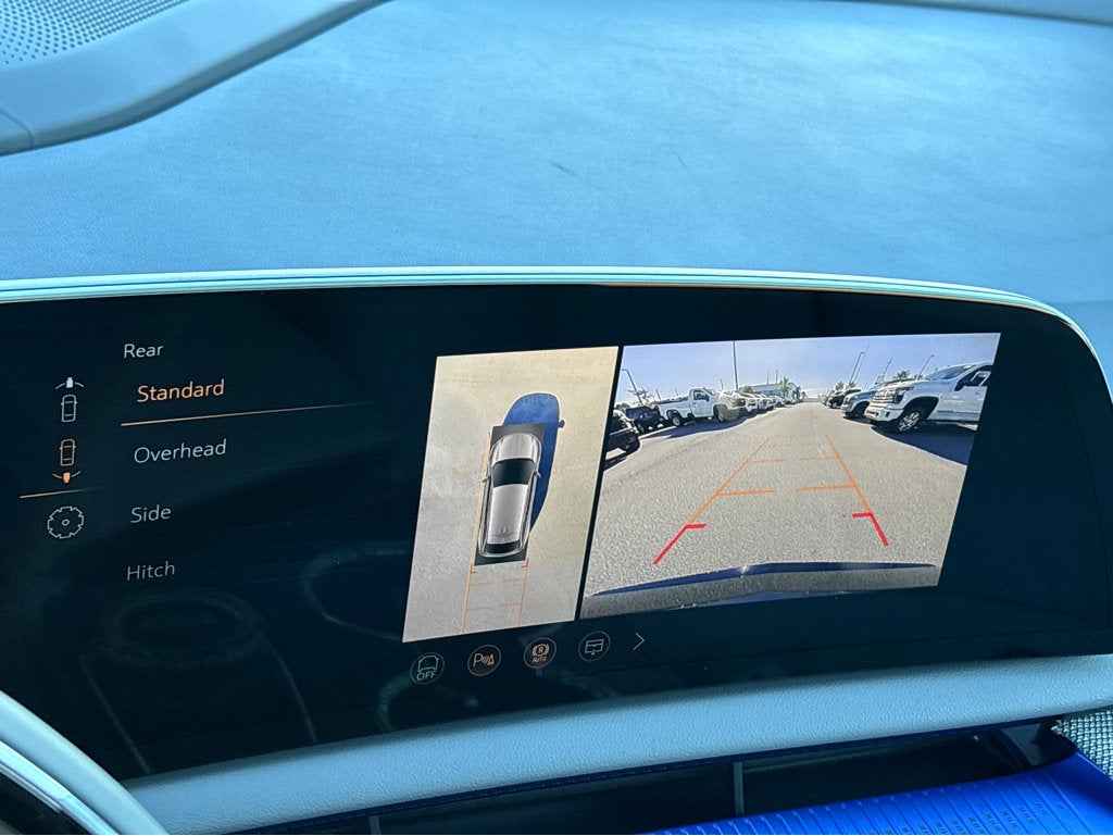 2026 Cadillac OPTIQ Premium Luxury