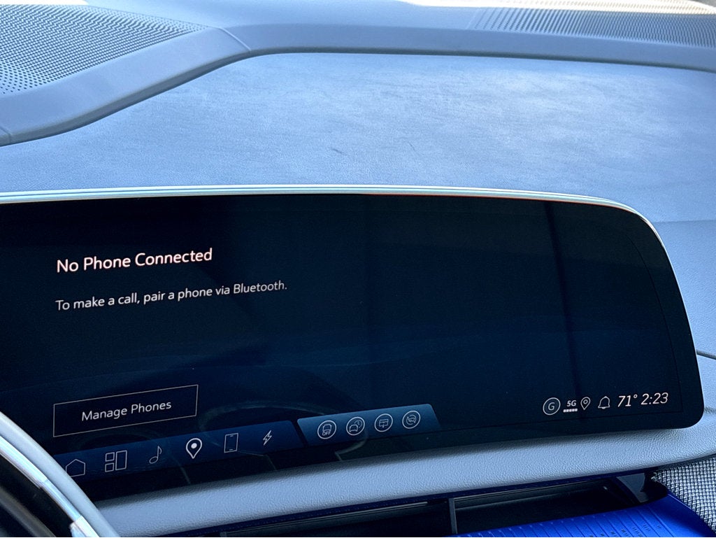 2026 Cadillac OPTIQ Premium Luxury