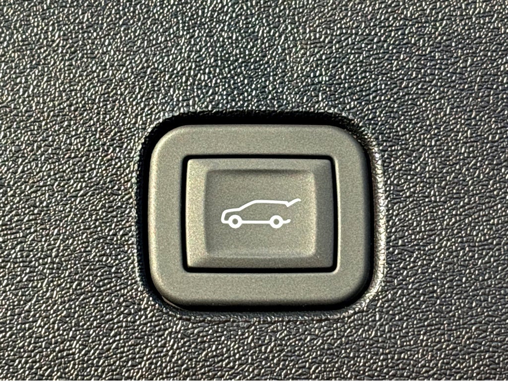 2026 Cadillac OPTIQ Premium Luxury