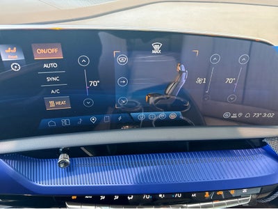 2026 Cadillac OPTIQ Premium Luxury