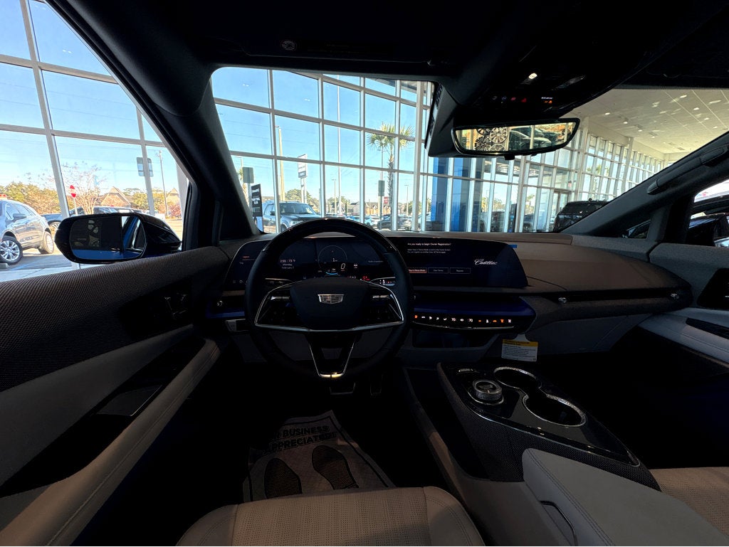 2026 Cadillac OPTIQ Premium Luxury