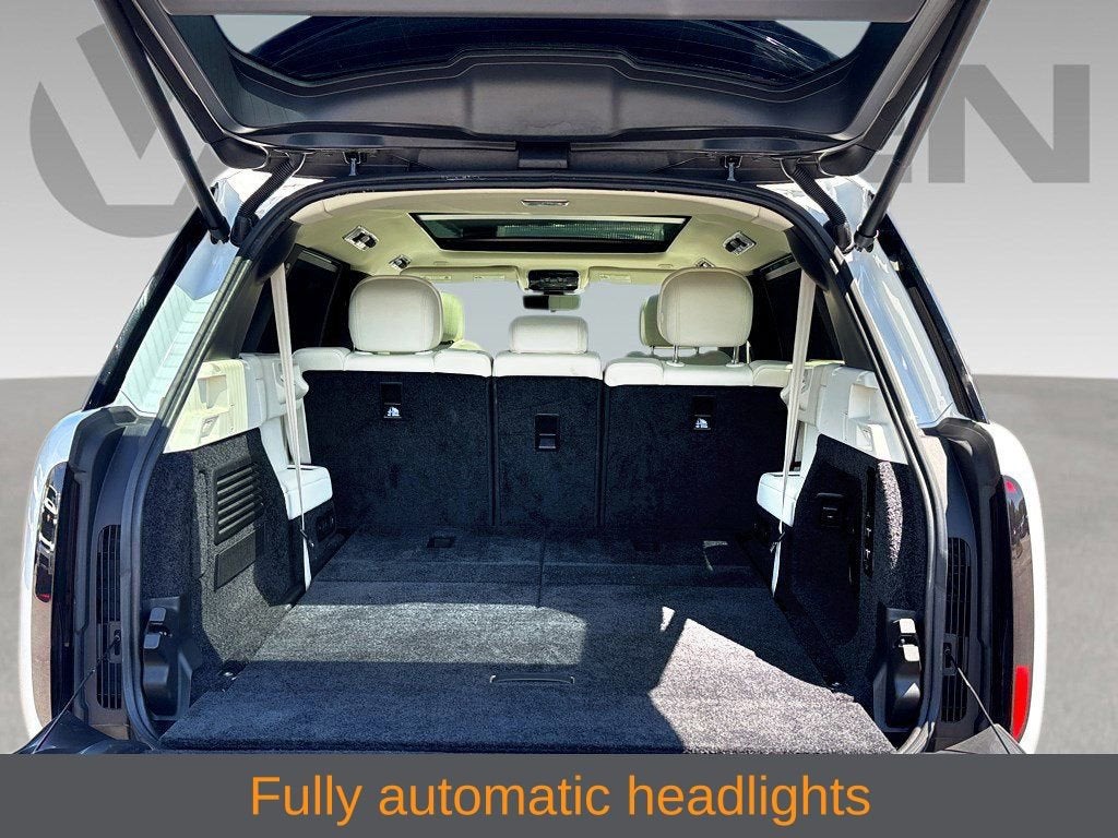 2025 Land Rover Range Rover SE