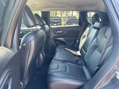 2022 Jeep Cherokee Latitude Lux
