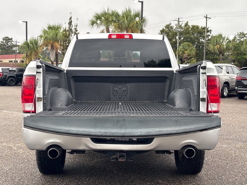 2016 RAM 1500 Base