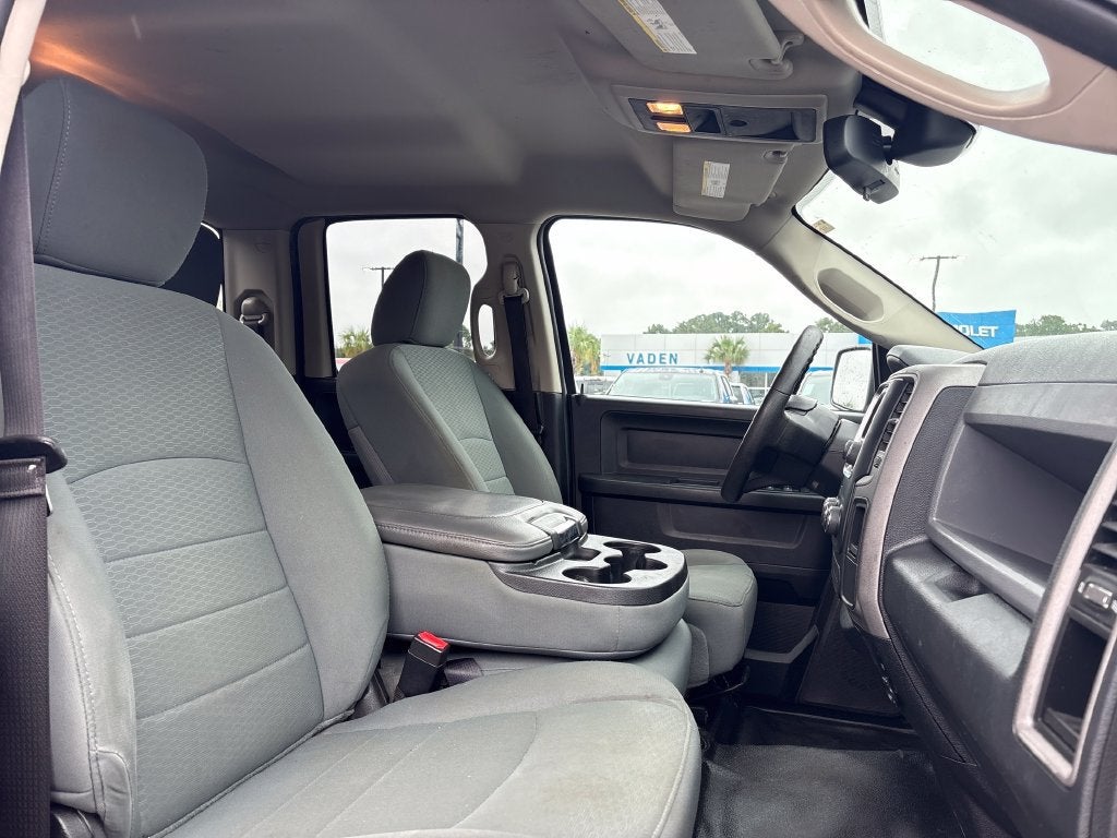 2016 RAM 1500 Base