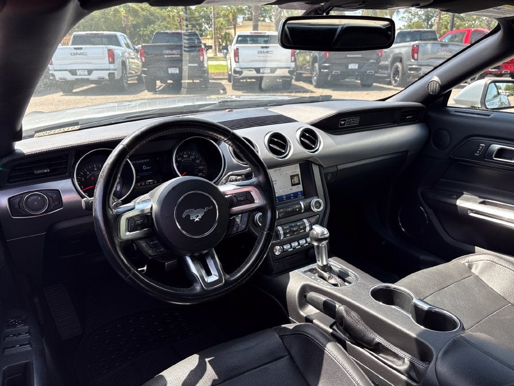 2020 Ford Mustang Base