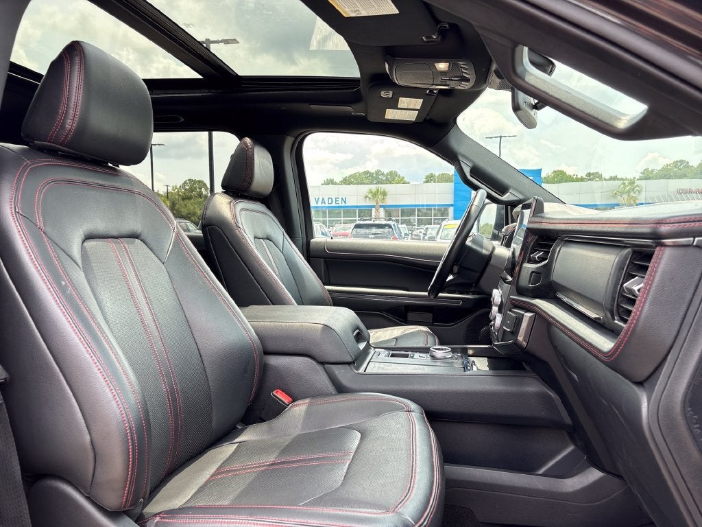 2023 Ford Expedition Base