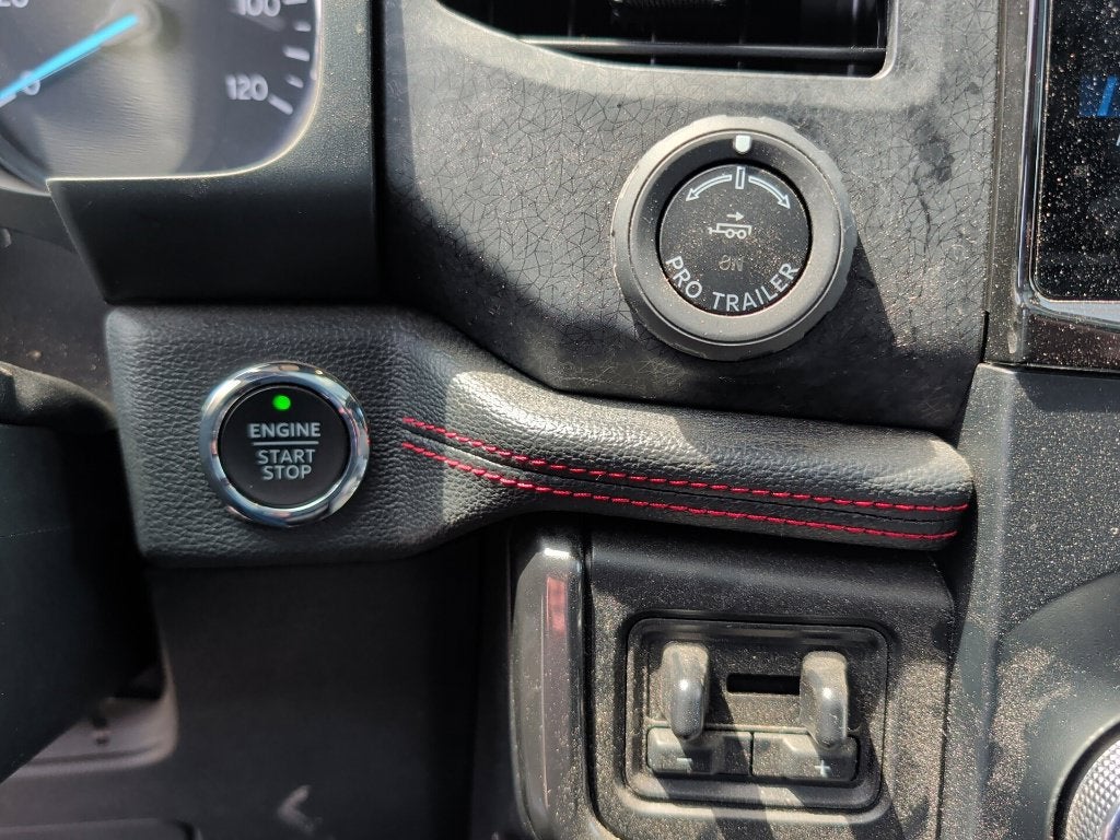 2023 Ford Expedition Base