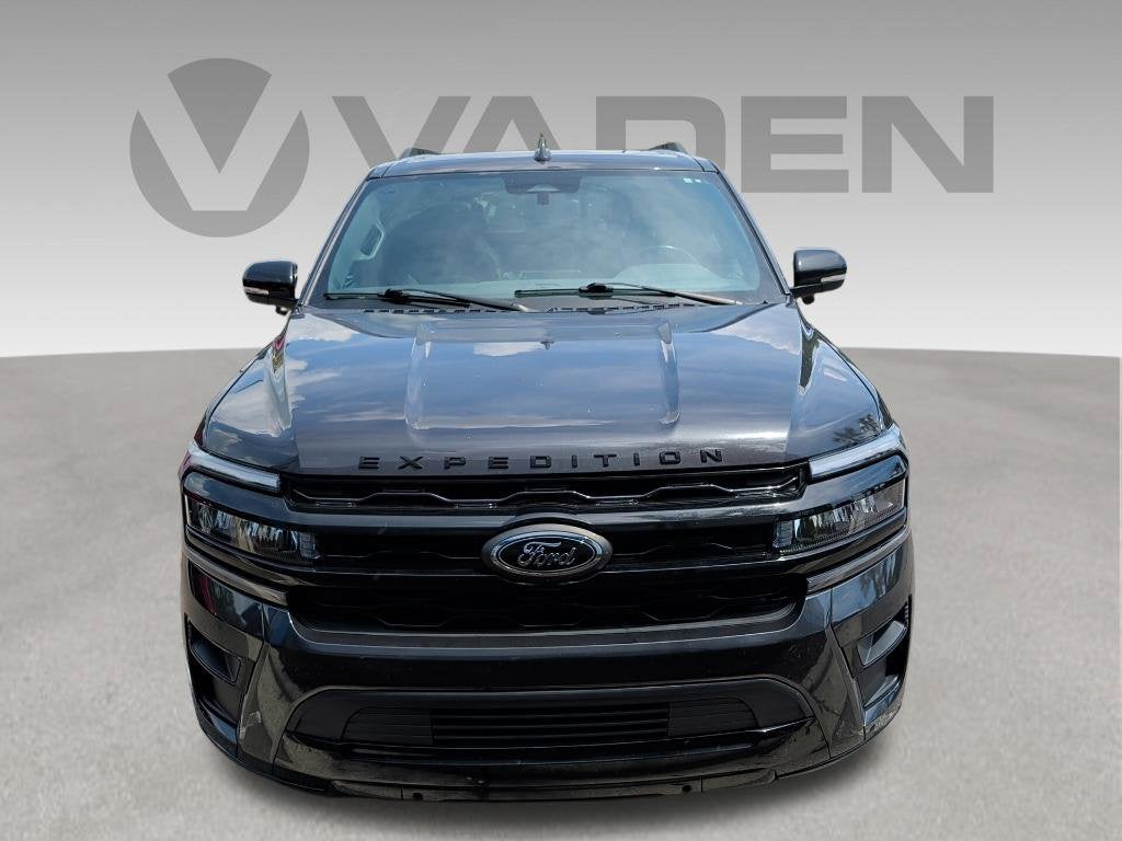 2023 Ford Expedition Base