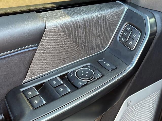 2025 Ford Super Duty F-350 SRW XL