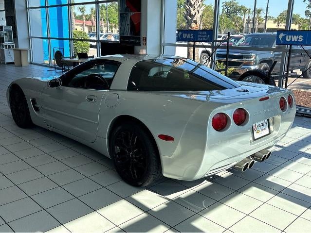 2000 Chevrolet Corvette Base