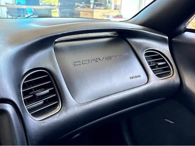 2000 Chevrolet Corvette Base