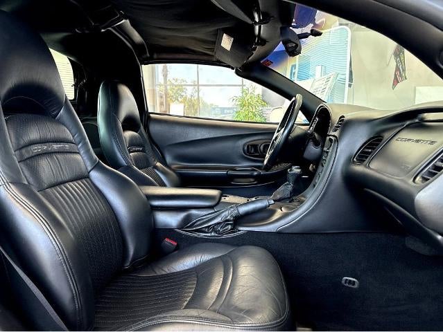 2000 Chevrolet Corvette Base