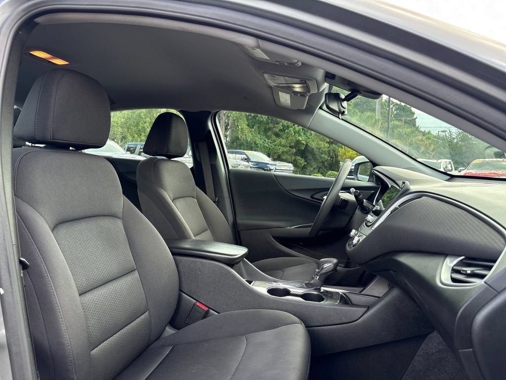 2024 Chevrolet Malibu Base