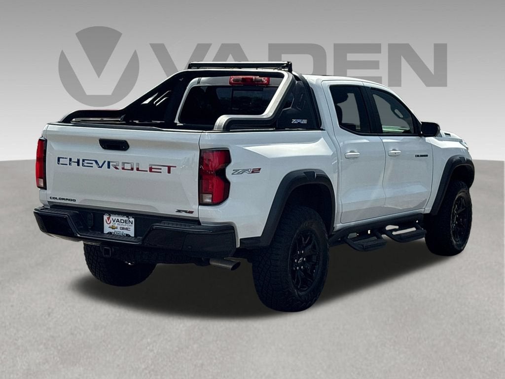 2025 Chevrolet Colorado Base