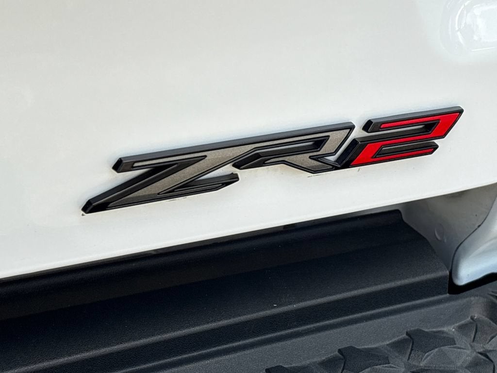 2025 Chevrolet Colorado Base