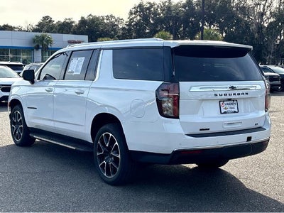 2023 Chevrolet Suburban LT