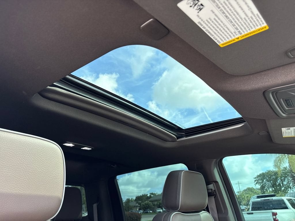 2025 GMC Sierra 3500 HD Base