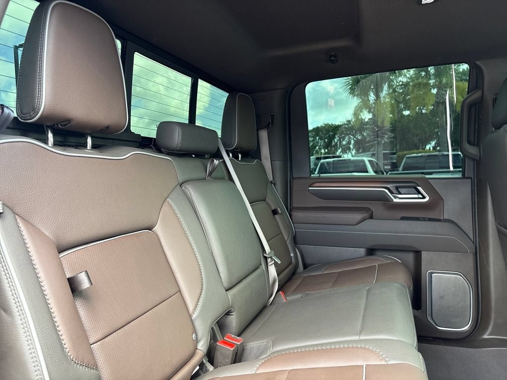 2025 GMC Sierra 3500 HD Base