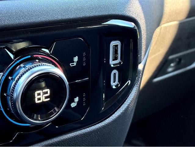 2025 GMC Sierra 1500 SLE