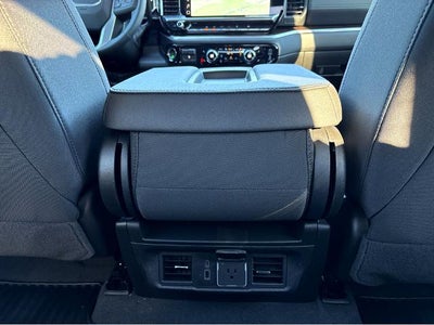 2025 GMC Sierra 1500 SLE