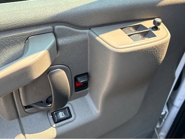 2021 GMC Savana Cargo 2500 Base