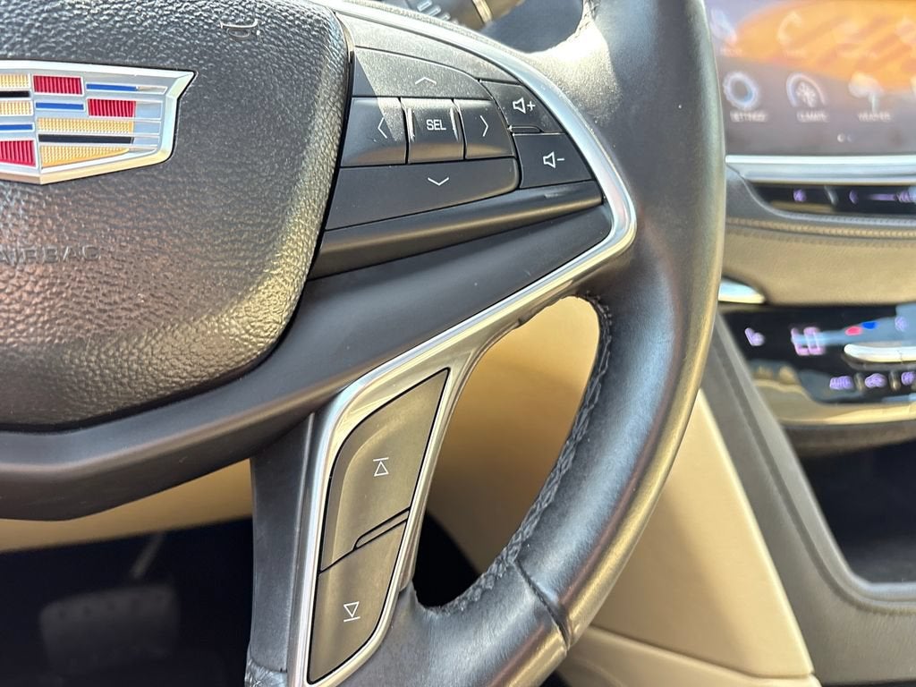 2017 Cadillac XT5 Base