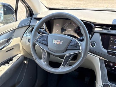 2019 Cadillac XT5 Luxury FWD