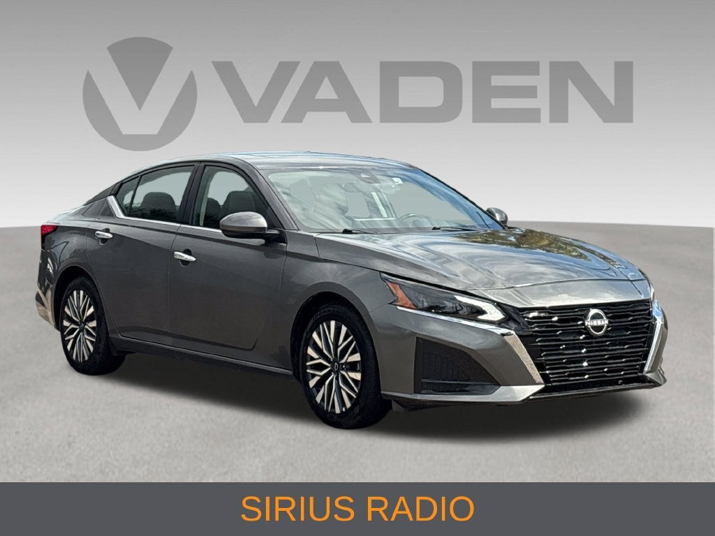 2024 Nissan Altima Base