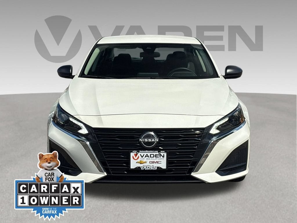 2024 Nissan Altima Base