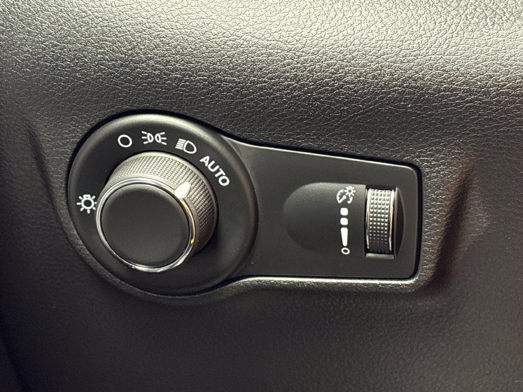 2024 Jeep Compass Base