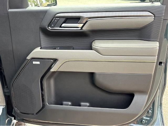 2026 Chevrolet Silverado 1500 ZR2 - Photo 12