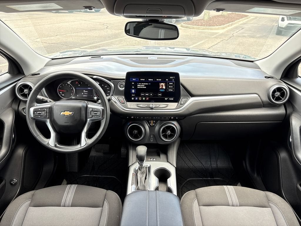 2024 Chevrolet Blazer Base
