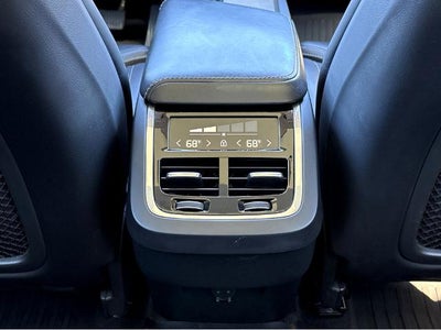 2021 Volvo XC60 Inscription