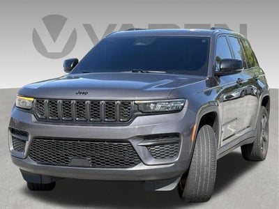 2024 Jeep Grand Cherokee Base