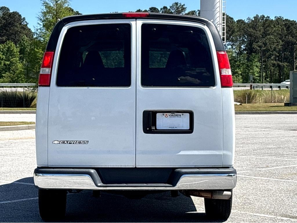 2019 Chevrolet Express Passenger 3500 LT