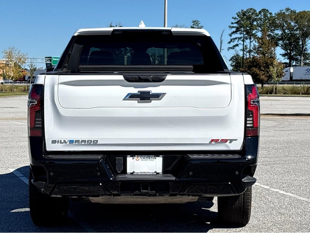 2025 Chevrolet Silverado EV RST - Max Range
