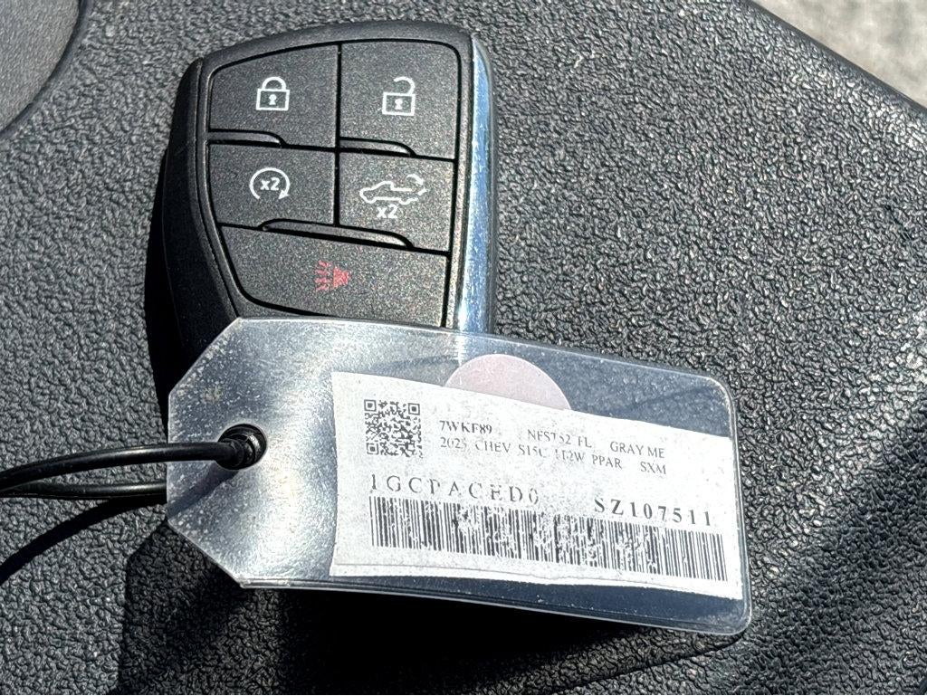 2025 Chevrolet Silverado 1500 LT