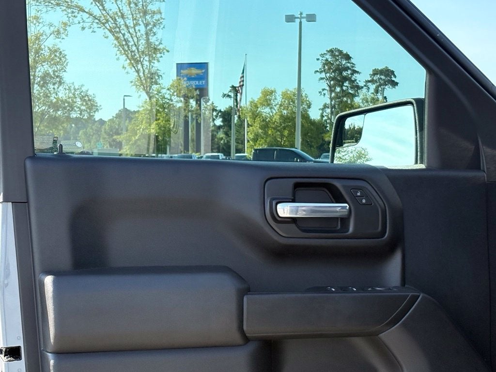 2025 Chevrolet Silverado 1500 Base