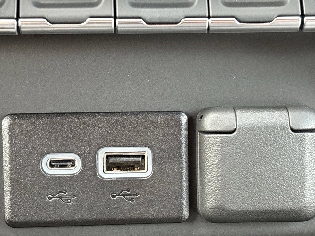2025 Chevrolet Silverado 1500 Base