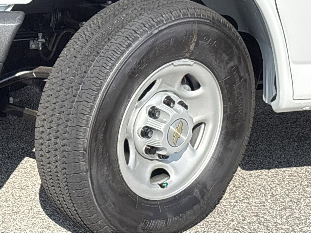 2025 Chevrolet Express Cargo 2500 Base