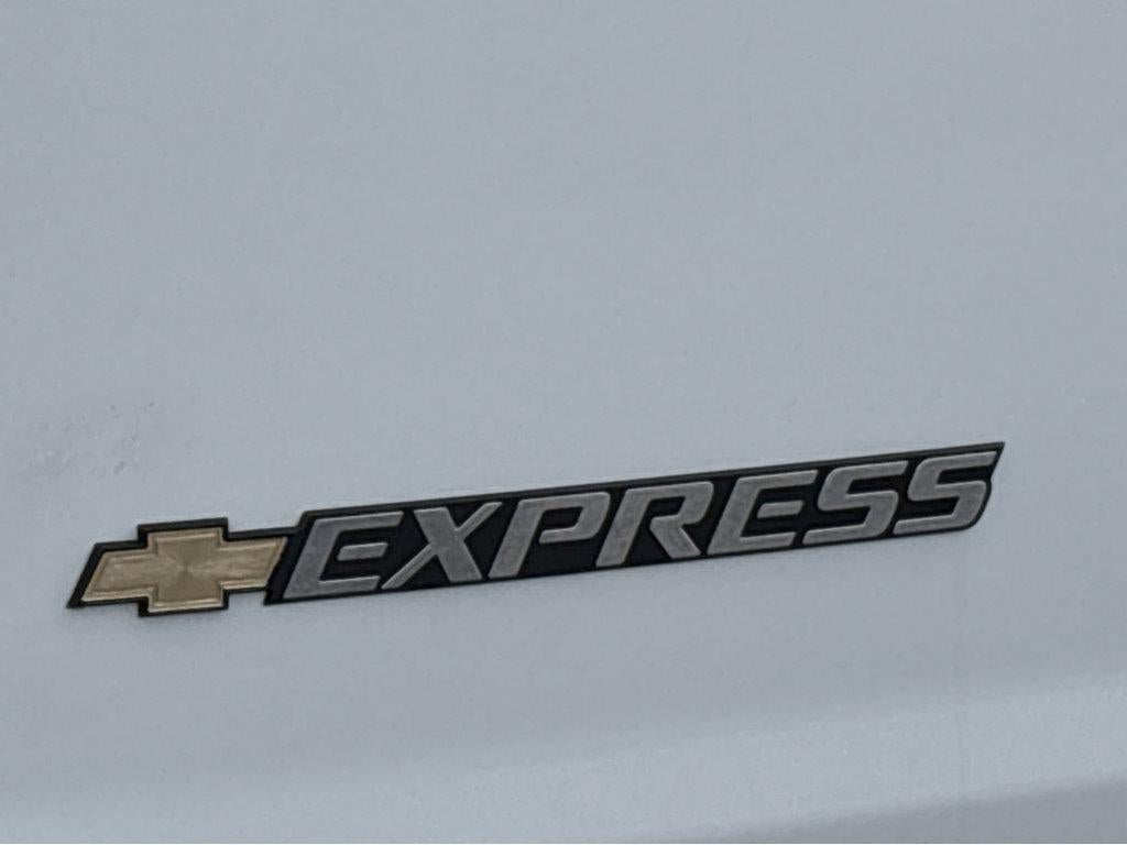 2025 Chevrolet Express Cargo 2500 Base