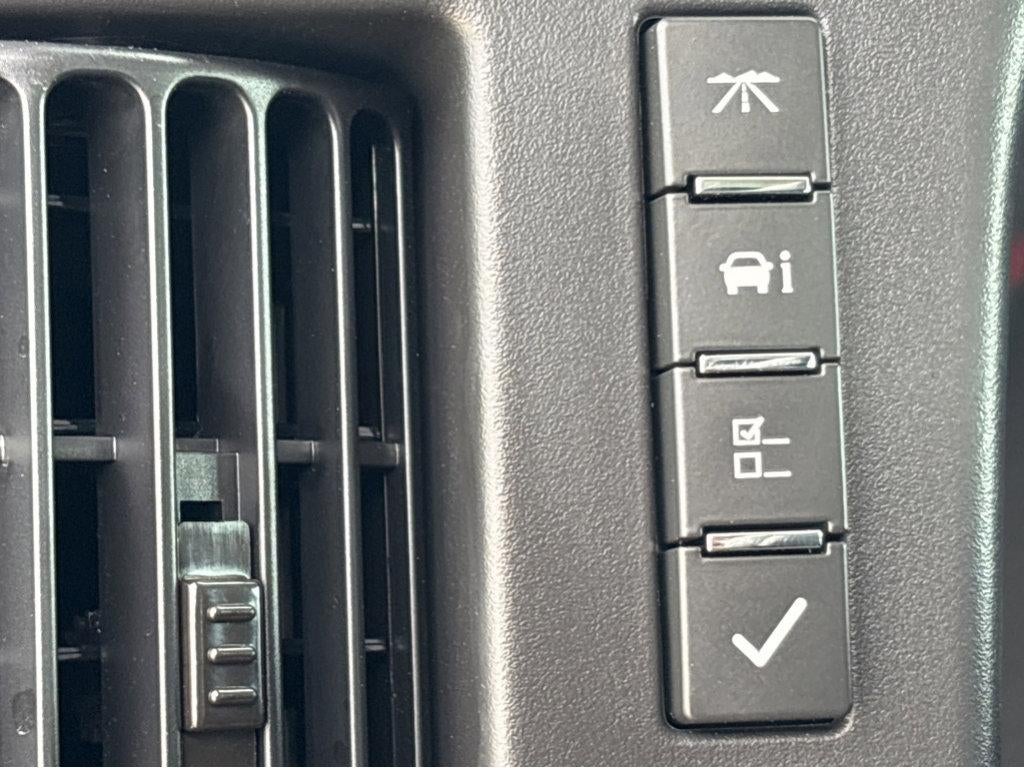 2025 Chevrolet Express Cargo 2500 Base