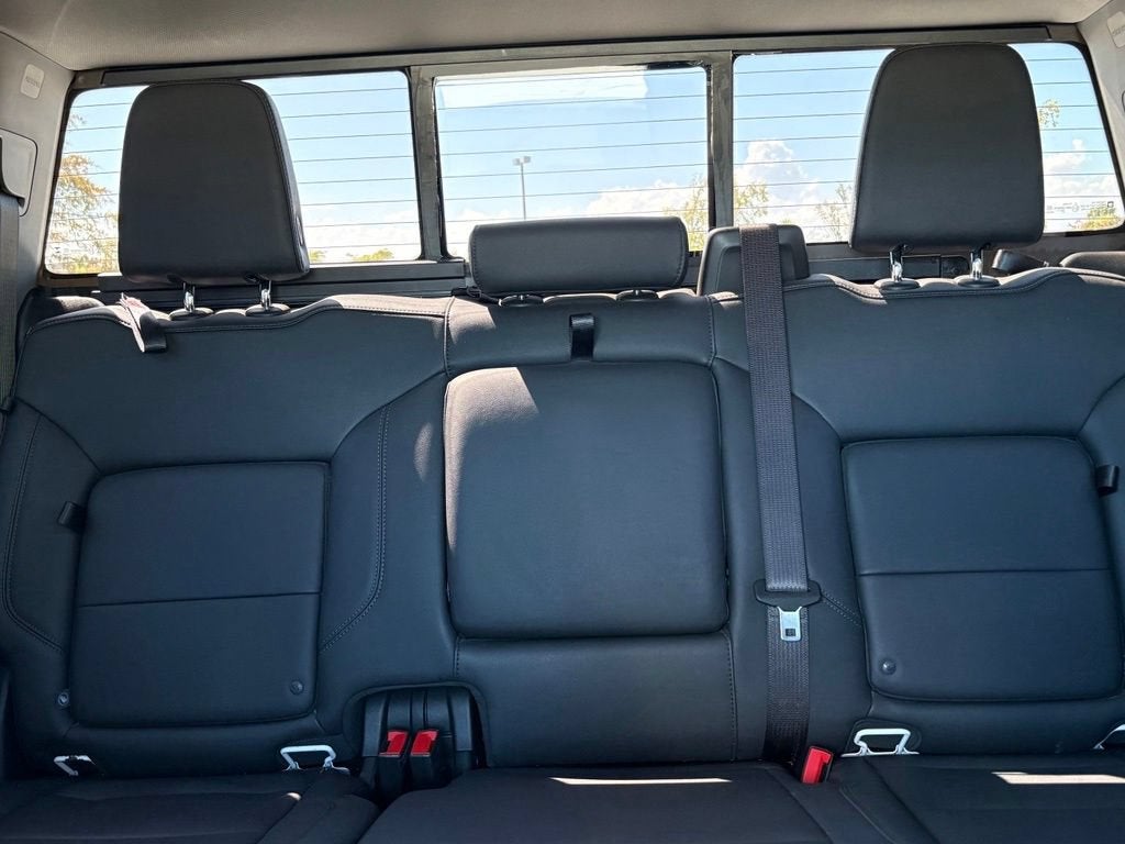 2025 Chevrolet Silverado 1500 Base