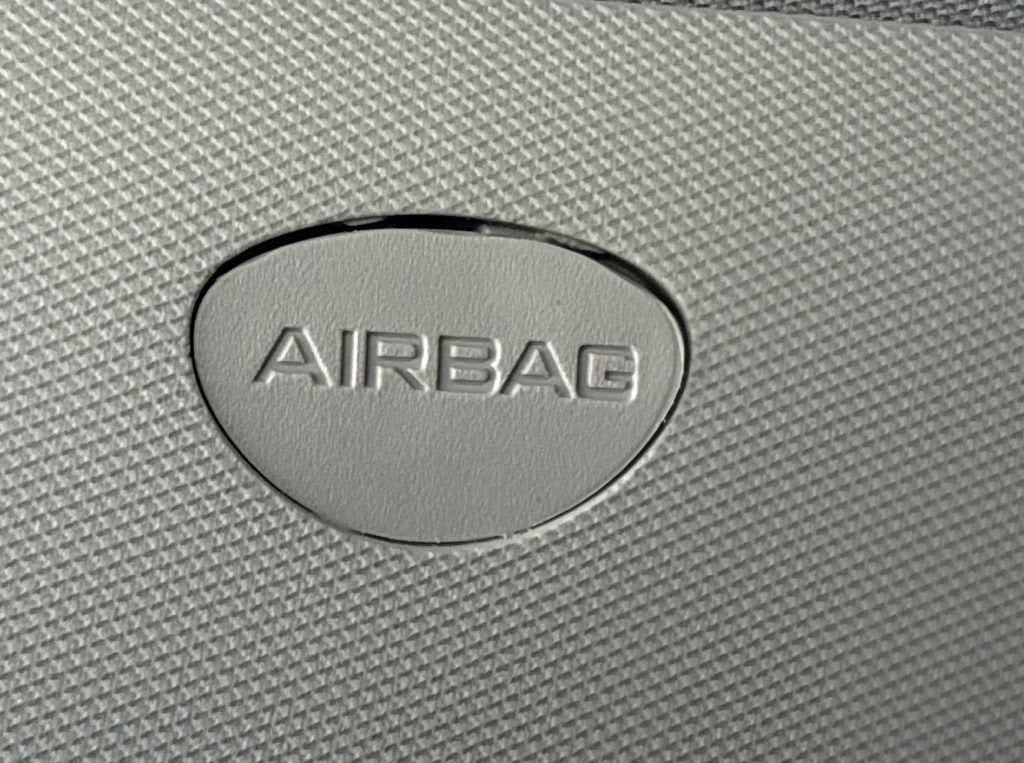 2021 Jeep Compass Base