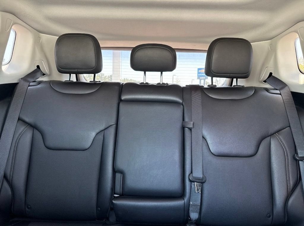 2021 Jeep Compass Base