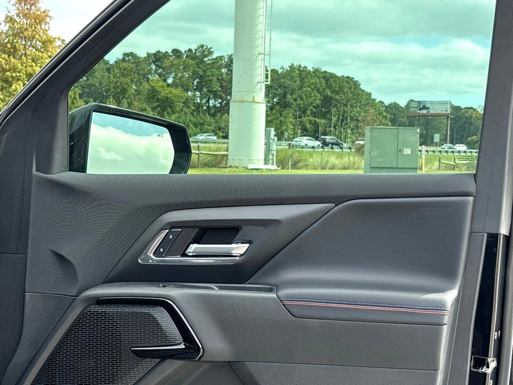 2024 Chevrolet Silverado EV RST