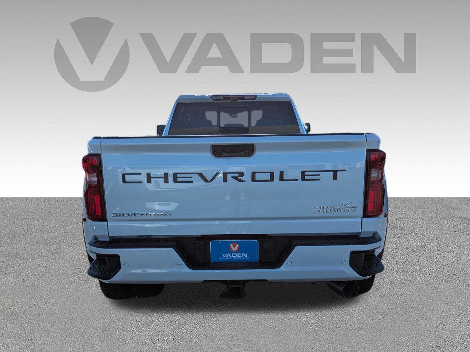 2026 Chevrolet Silverado 3500 HD High Country DRW