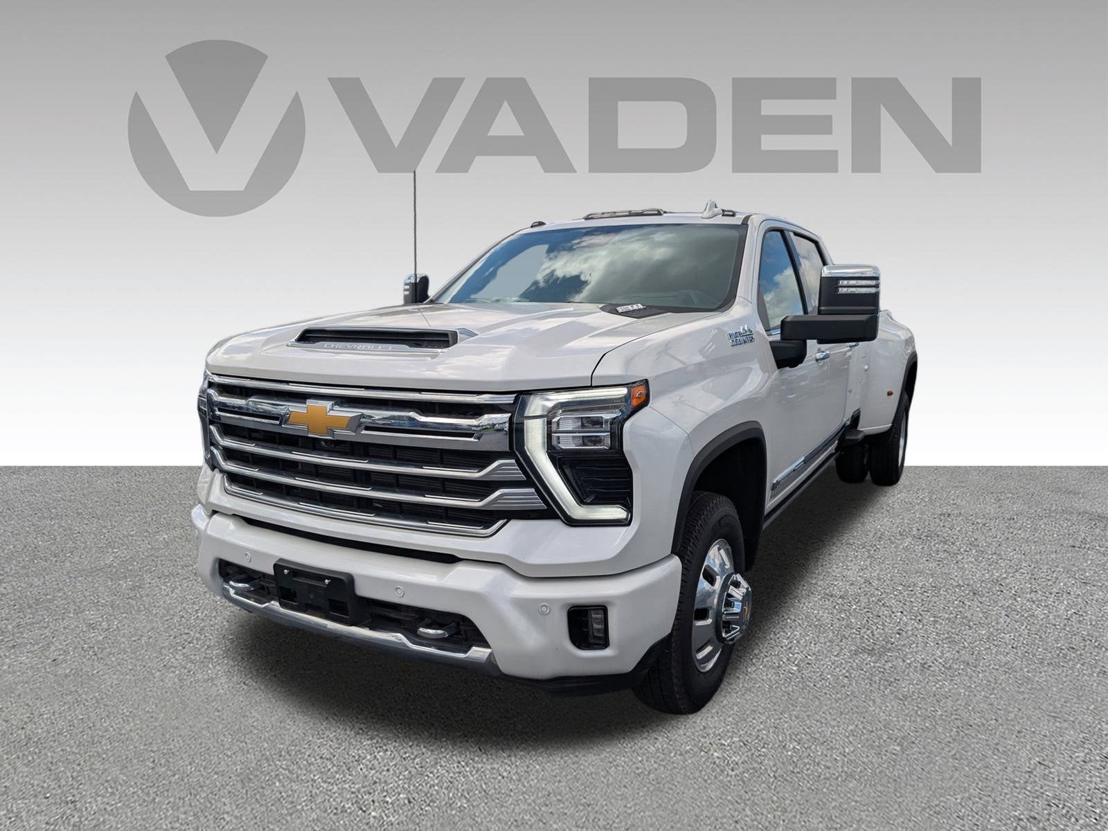 2024 Chevrolet Silverado 3500 HD High Country