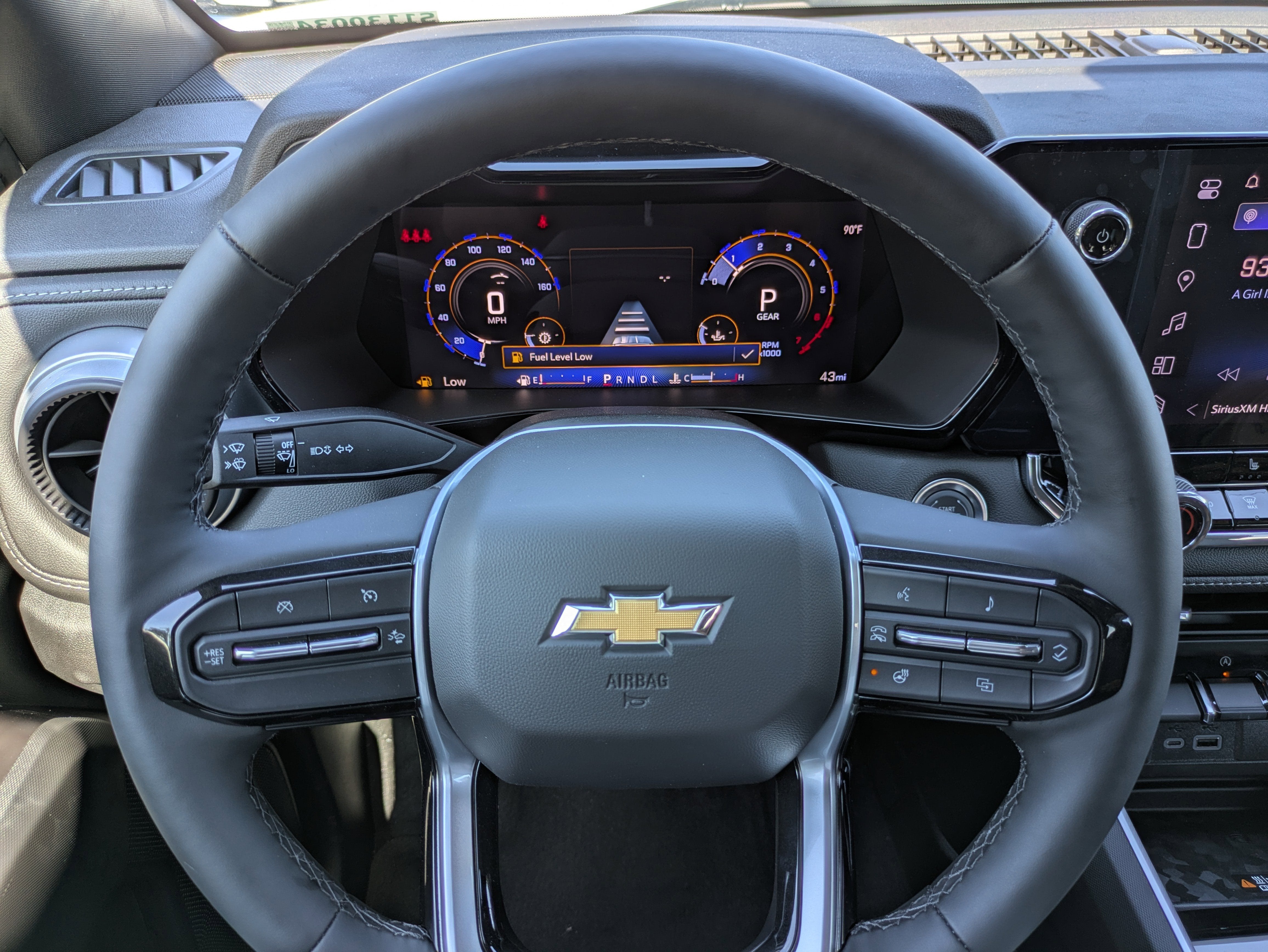 2025 Chevrolet Colorado WT/LT